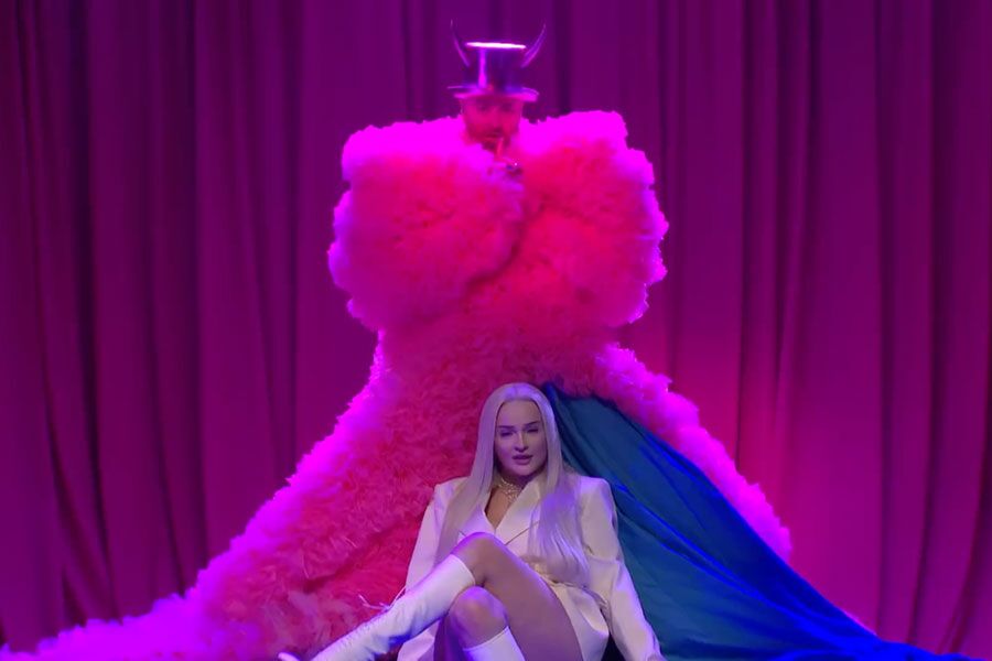 Sam Smith feat. Kim Petras - Unholy (Saturday Night Live performance)
